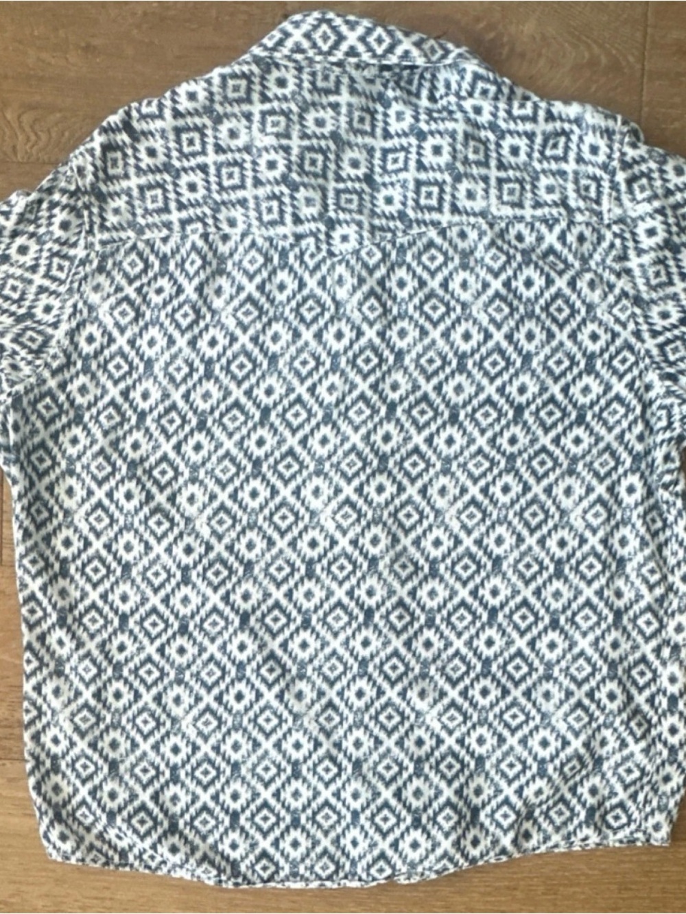 Wrangler Retro Premium XXL Men's Blue Geometric Aztec Short Sleeve Button Up - Picture 4 of 8